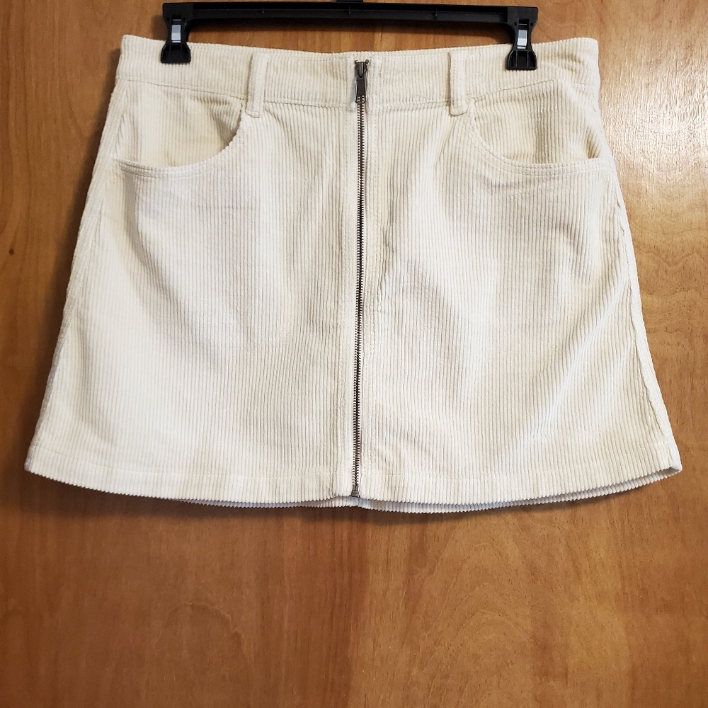NWOT American Eagle corduroy skirt sz 14